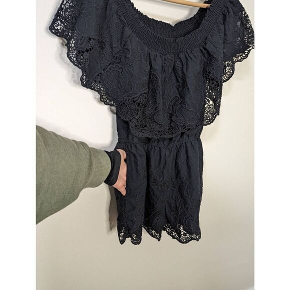 Abercrombie & Fitch Black Ruffle Lace Romper - Size XS - Picture 7 of 7